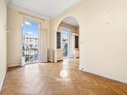 Nice Carré d'Or Appartement 3/4 Pièces à rénover Cave