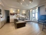 NICE centre ville 3 pièces dernier étage terrasse