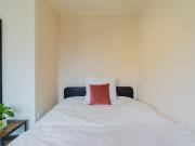 Nice cityapartment next to the park, Berlin Amsterdam...