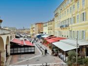 NICE COURS SALEYA DEUX APPARTMENTS RENOVÉS DE 231 M² AU...