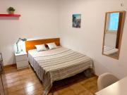Nice double bedroom close to Universitat Ramon Llull