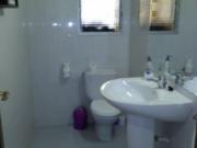 Nice double bedroom in residential Els Àngels