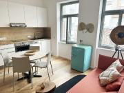 nice flat central Antonplatz singles, couples, Families...