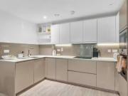 Charming Flat to rent in Gaumont Place, Streatham Hill,...