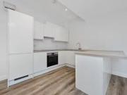 Nice Flat to rent in Greenhill Road, Harrow HA1