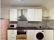 Just in! Flat to rent in Hounslow, Hounslow TW3