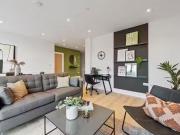 For Rent! Flat to rent in Pyrcroft Road, Chertsey KT16