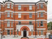 Unique Flat to rent in Rushcroft Road, Brixton SW2