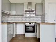 Cheap Flat to rent in Wickham Avenue, Bexhill On Sea TN39