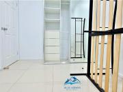 NICE GRANNY IN WENTWORTHVILLE!