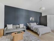 Nice Landstraße Studio w/ Washer & Balcony