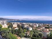 Nice Napoléon III: 3 pièces dernier étage/ terrasses/...