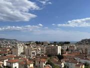 NICE NORD Grand 2 pièces dernier étage avec terrasse et...