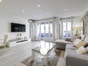 NICE / PARC IMPÉRIAL: APPARTEMENT 3 PIÈCES RÉNOVÉ...