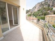 NICE / PASTEUR T2 vide avec terrasse & garage 859€/mois CC