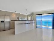 Cozy UNIT 6/19 Mcilwraith Street, Moffat Beach, QLD 4551