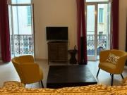 NICE VIEUX NICE 3 PIECES MEUBLE DE 88M² A LOUER BALCON...