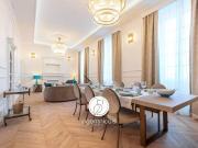 Nice / Vieux Nice Cours Saleya: 3 pièces Rénové...