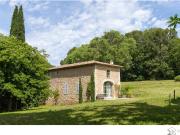 Nichée dans l’un des paysages les plus spectaculaires du...