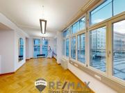 Nicht für alle. Nur für die Besten. Behandlungsraum im...