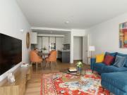 Nightingale Lane, London SW4, 2 bed flat to rent, £6,750...