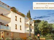 Nîmes Appartement type 4 avec terrasses et stationnement...