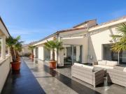 Nîmes, centre ville, quartier Couronne,Top Floor, 3 chs...