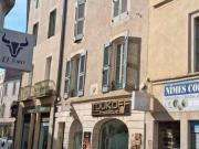 Nîmes Ecusson Immeuble de 250m2 en RdC + 4 étages...