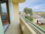 Nîmes – Quartier Hoche: Appartement T3 traversant avec...