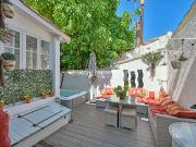 Nîmes Quartier Rouget de Lisle: Maison rénovée avec terrasse