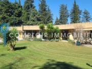 NIMES TRES BELLE VILLA D'ARCHITECTE PROCHE GOLF