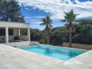 Nîmes Villa contemporaine avec piscine et belles prestations