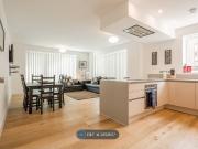 Nine Wells Road, Trumpington, Cambridge CB2, 2 bed flat...
