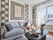 Nireo 2 bedrooms and balcony in Ternes, Paris Amsterdam...