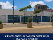 nmueble Comercial con Local y Bodega Frente a Sears –...