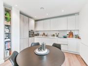 No. 27 College Road CR0, Croydon, 2 bed flat to rent,...