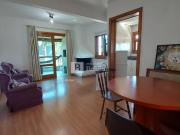 NO CENTRO DE CANELA, JUNTO DA CATEDRAL DE PEDRA