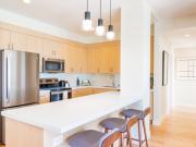 Nob Hill Tower 3 Bedroom Renovated