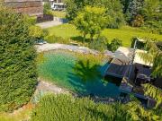 Nobles Anwesen mit großem Schwimmteich