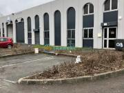 Noisy le Grand A LOUER 530m² à 1160m² de locaux...