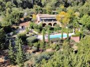 Non loin du village de Lorgues, vous trouverez cette...