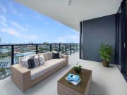 North East Corner CBD Apartment with Ocean Views.