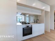 North Facing 2 beds air conditioning in all rooms, great...