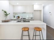 North Facing 3 Bed plus study Apartment in the heart of...