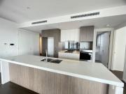 North facing 3 Bedrooms Apartment with Secure Parking!