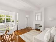 North facing apartment in Centennial Park setting