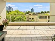 North Facing 'Crown Gardens' with City Views North Facing 'Crown Gardens' with City Views