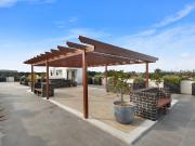 North facing designer apartment with city & harbour...