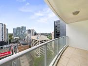 North Facing Executive Apartment, Just 2 Minutes from...