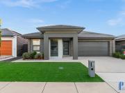 North Facing Family Comfort | Move In Ready Living in...